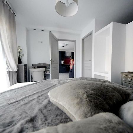 Chambres D'Hotes Des Huppes Nîmes Eksteriør bilde