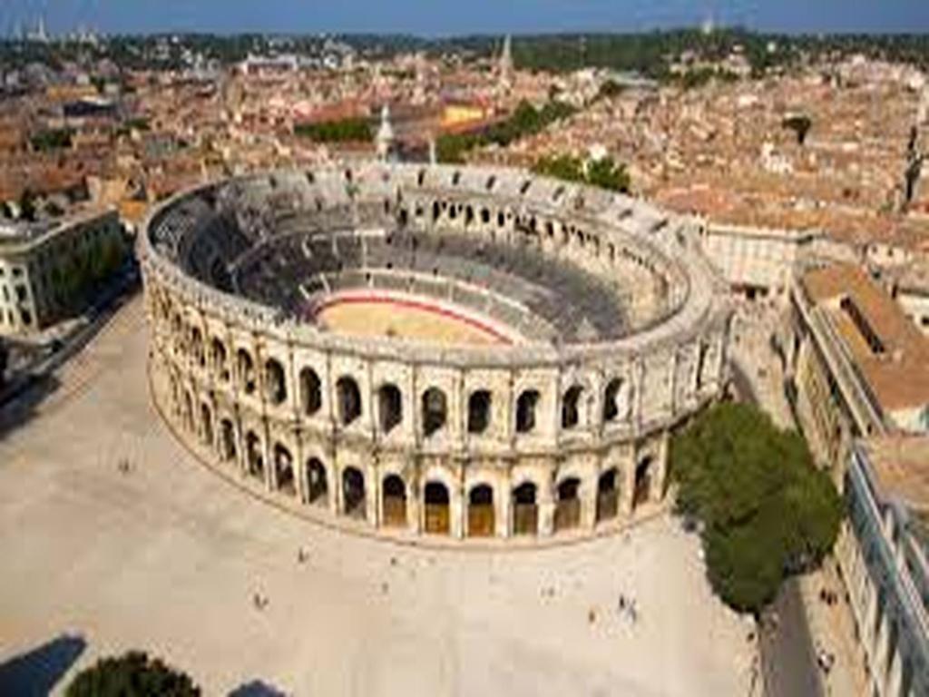 Chambres D'Hotes Des Huppes Nîmes Eksteriør bilde